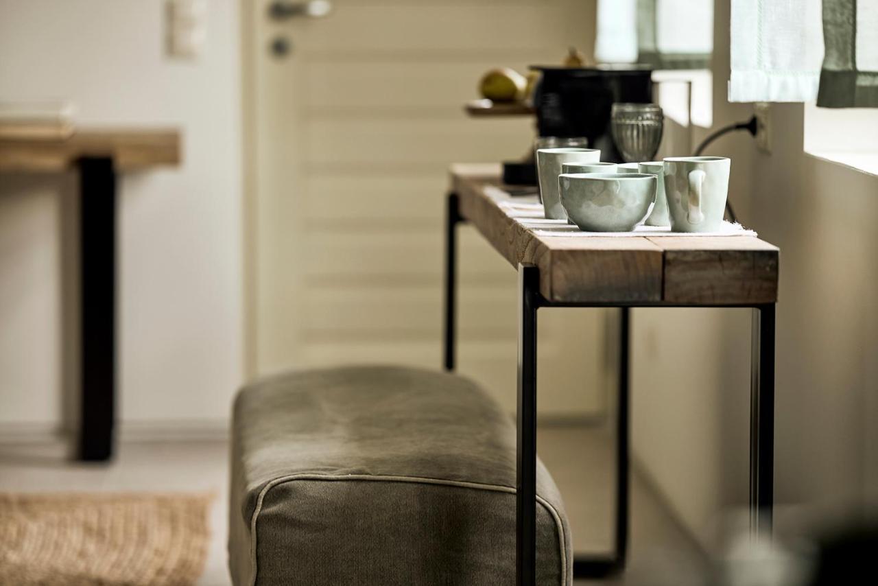 Niove Suites Milos Plaka  Экстерьер фото